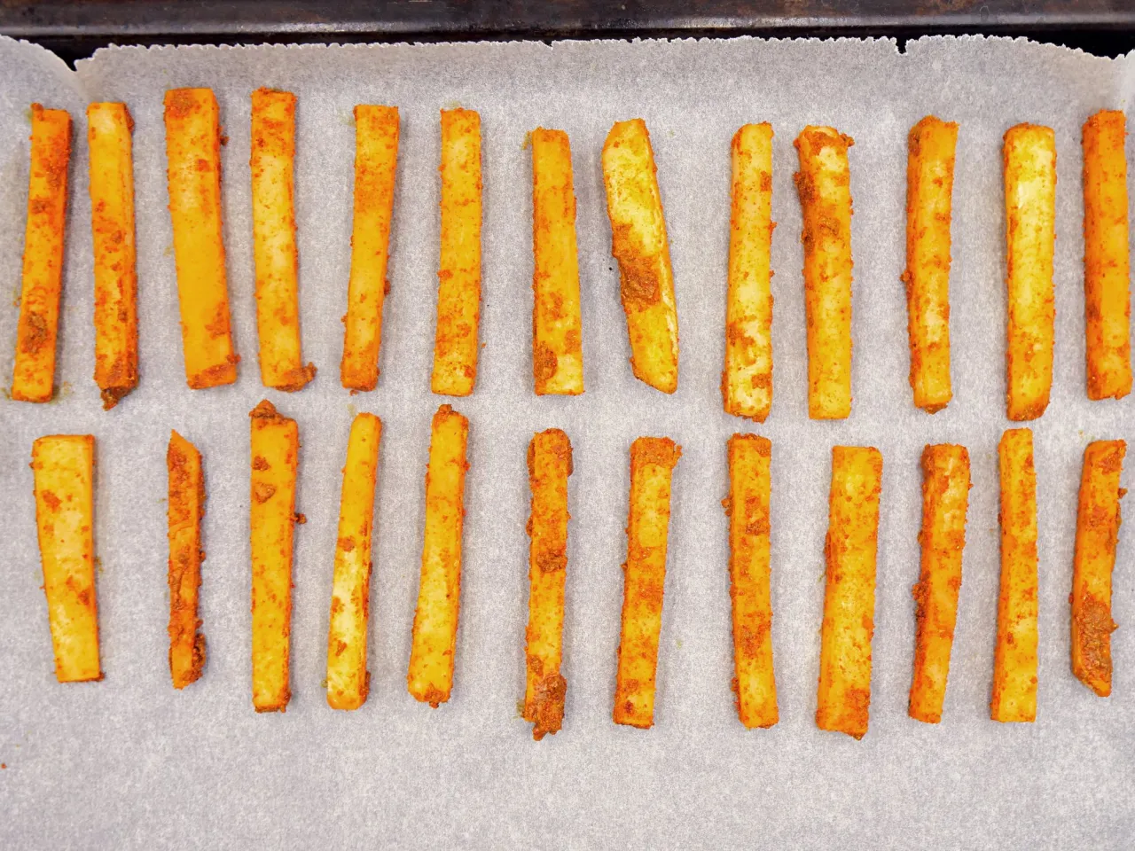 Zdjęcie Frytki z piekarnika: lekkostrawne? Poznaj przepis na zdrowie!