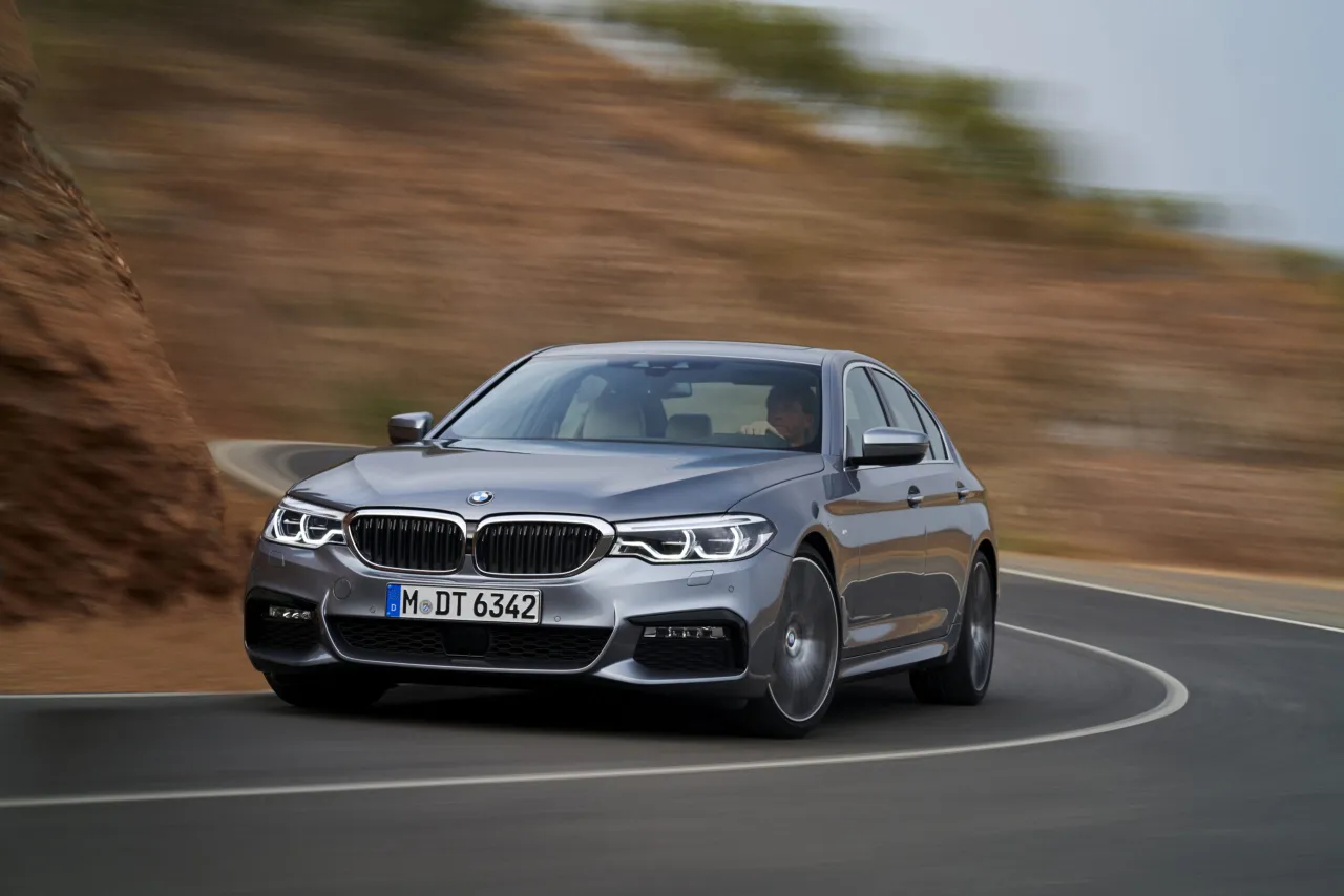 Zdjęcie BMW G30 jaki silnik wybrać - uniknij kosztownych błędów przy wyborze