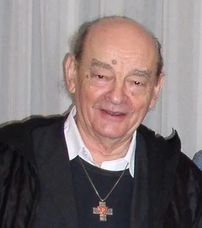 Zdjęcie Szymon Warszawski - historia życia i kariery utalentowanego aktora