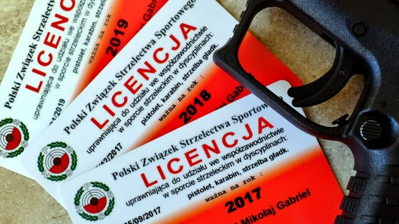 Zdjęcie Zezwolenie na broń - jak przedłużyć?