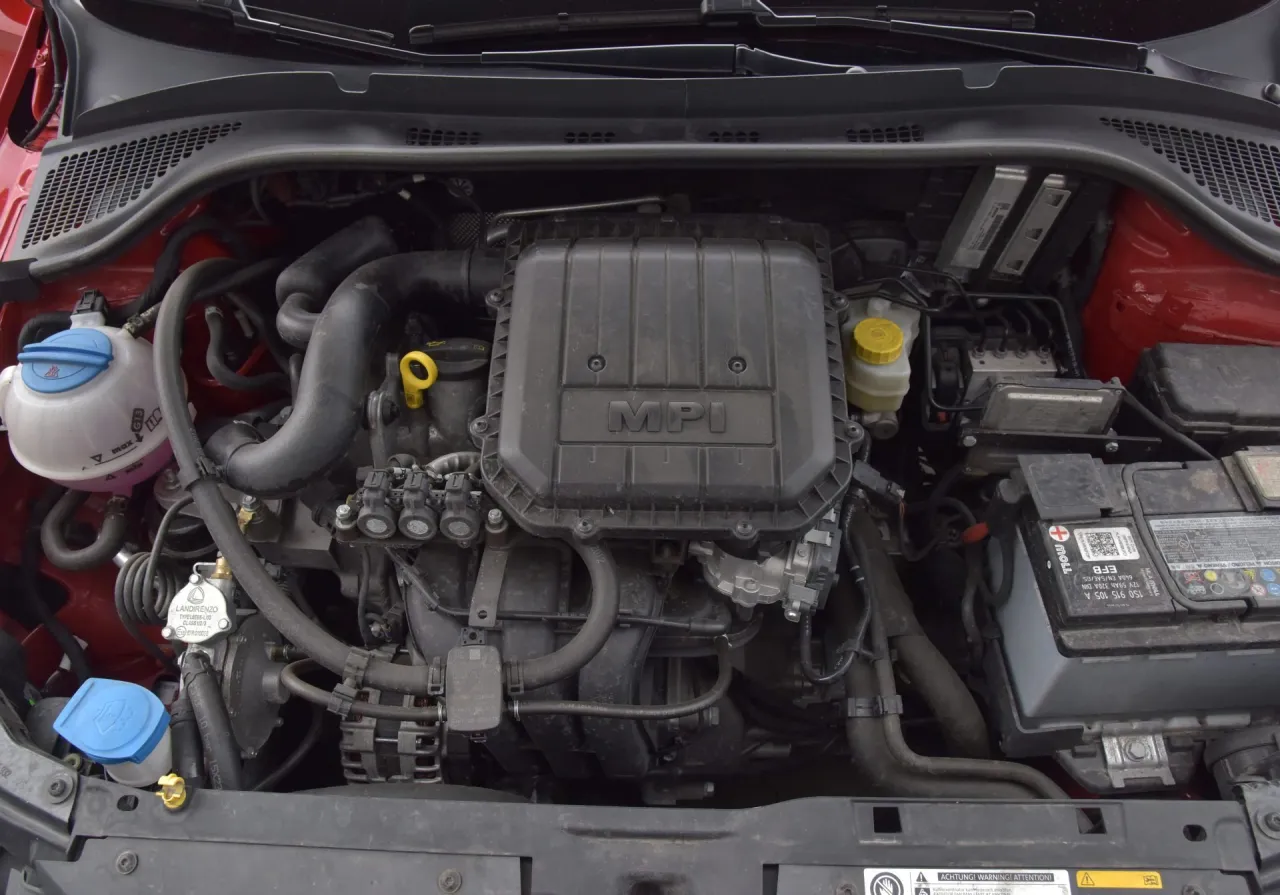 Zdjęcie Gdzie jest silnik krokowy Skoda Fabia 1.4 MPI i jak go znaleźć łatwo