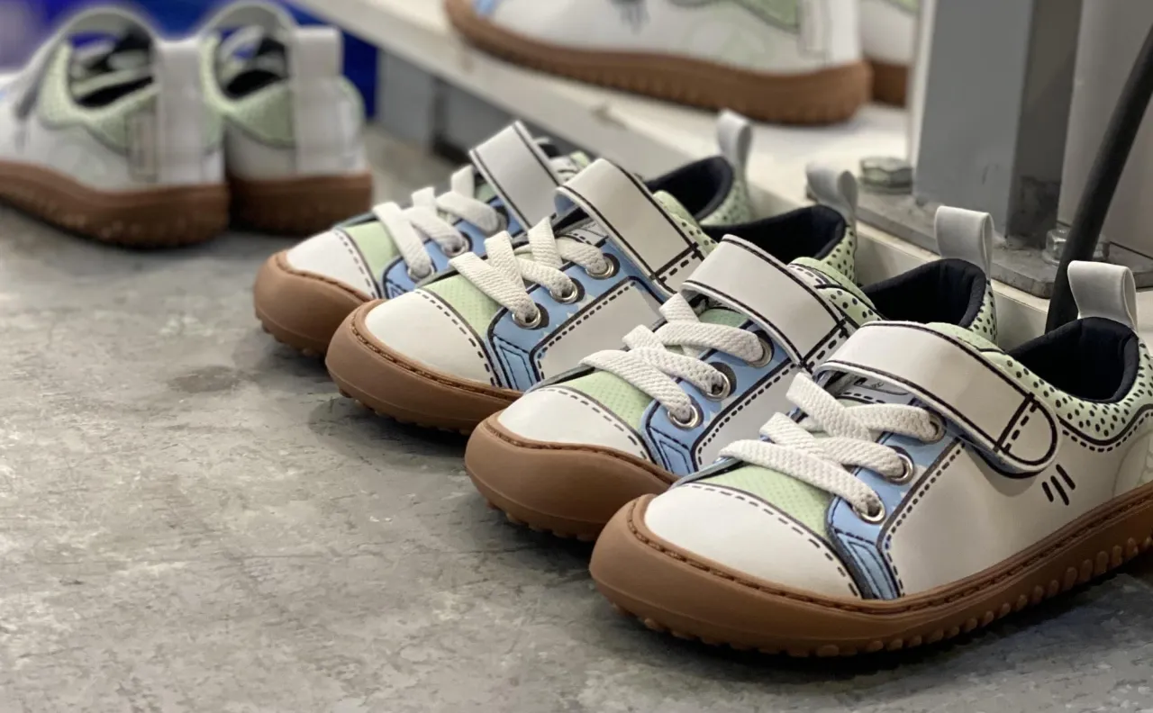 Zdjęcie Feroz zapatos: elige calzado sostenible y cómodo para toda la familia