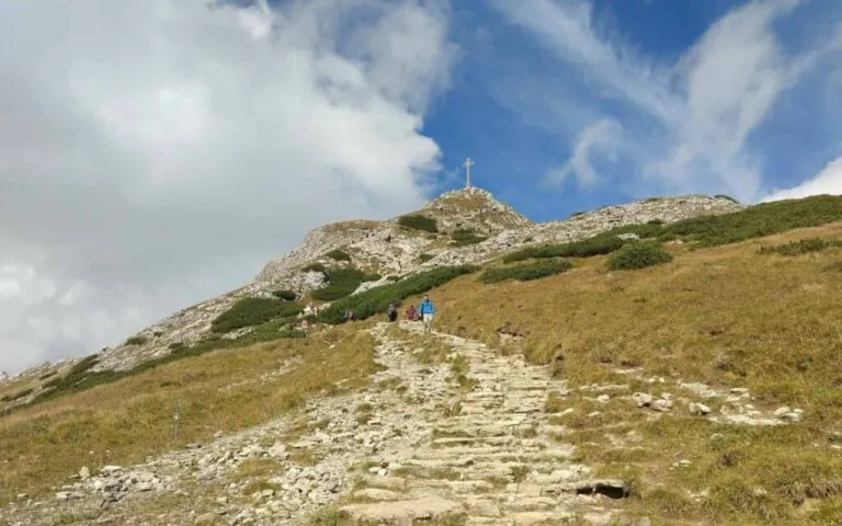 Zdjęcie Ile kosztuje wejście na Giewont? Niespodzianki i opłaty, które musisz znać