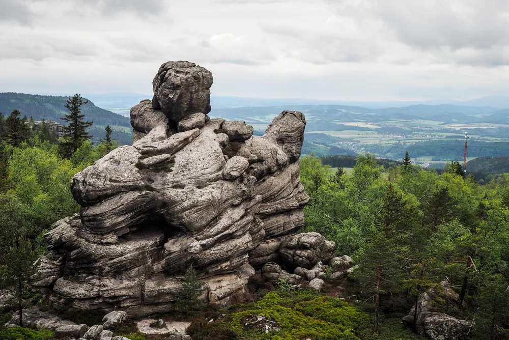 Zdjęcie Atrakcja turystyczna w Sudetach: Odkryj najpiękniejsze miejsca