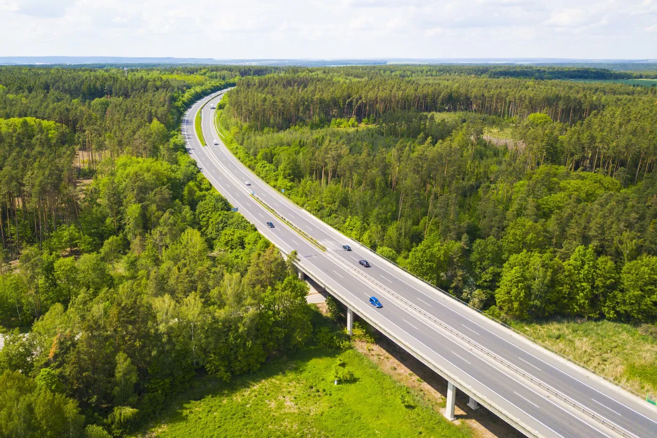 Zdjęcie 82 mile na km - szybka konwersja i dokładne obliczenia
