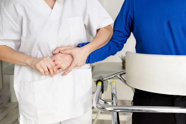 Zdjęcie Ile trwają badania neurologiczne w szpitalu? Poznaj czas i szczegóły