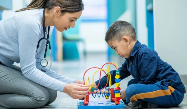 Zdjęcie Czy terapeuta zajęciowy może pracować w przedszkolu? Sprawdź wymagania!