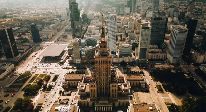 Zdjęcie Ile kosztuje mieszkanie w Warszawie? Ceny, które zaskakują i przerażają