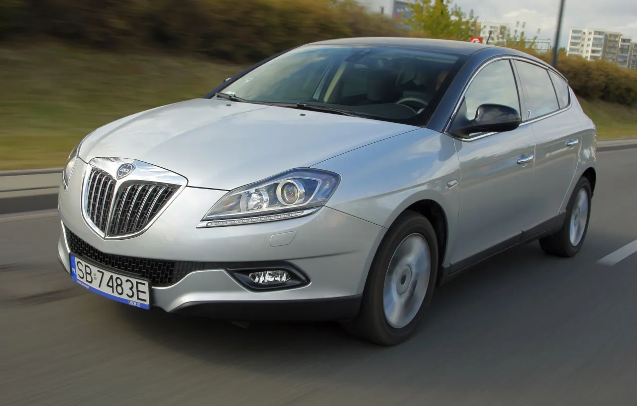 Zdjęcie Lancia Delta jaki silnik wybrać, aby uniknąć wysokich kosztów eksploatacji?