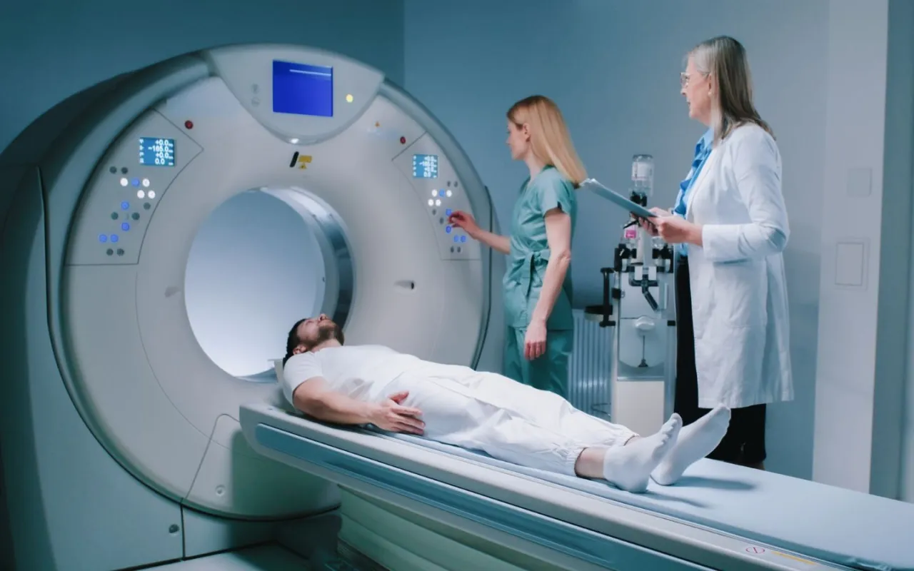 Zdjęcie Co to jest rezonans magnetyczny? Fizyczne podstawy zjawiska prosto wyjaśnione