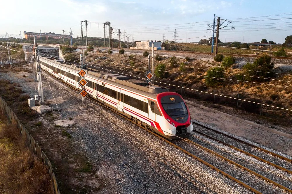 Zdjęcie Jak znaleźć swoje miejsce w pociągu intercity i uniknąć stresu podróży