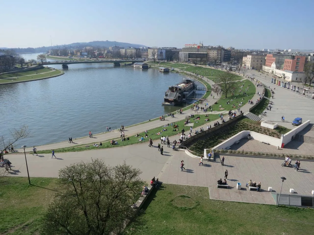 Zdjęcie Nad jaką rzeką leży Kraków? Odkryj fascynującą historię Wisły