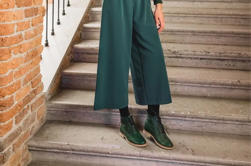 Zdjęcie Jakie buty do zielonego garnituru damskiego wybrać, by olśniewać?