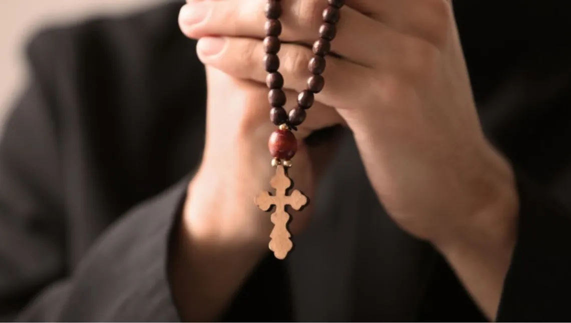 Zdjęcie Czy wypisanie się z religii to grzech? Odkryj prawdę i konsekwencje