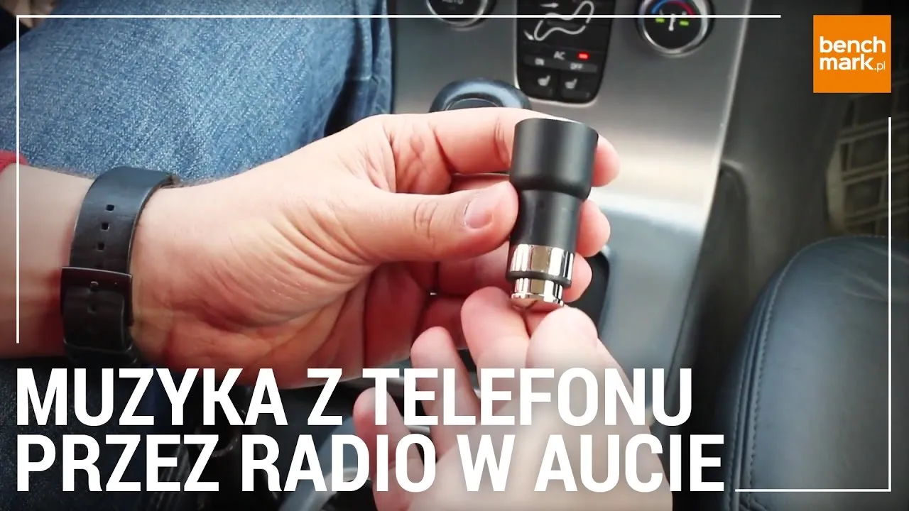 Zdjęcie Jak podłączyć telefon do radia samochodowego i cieszyć się muzyką