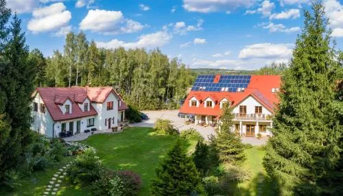 Zdjęcie Leśny dworek Cisów: idealne miejsce na relaks i wypoczynek w naturze