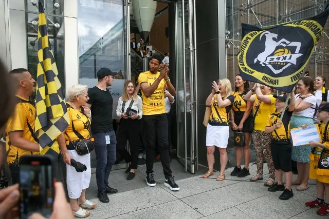 Zdjęcie Wilfredo León gdzie mieszka? Odkryj jego życie w Lublinie