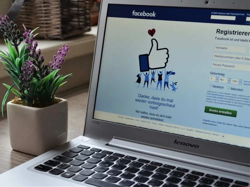 Zdjęcie Aplikacja kto oglądał mój profil na Facebooku to pułapka na dane osobowe