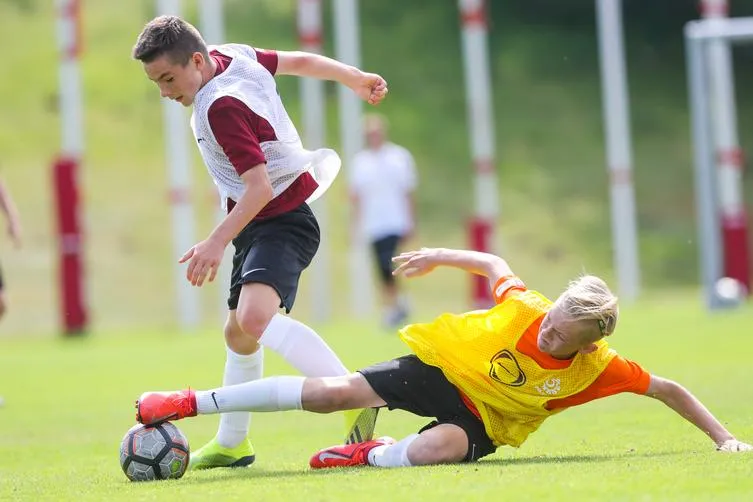 Zdjęcie Jak zostać dobrym piłkarzem i rozwinąć swoje umiejętności na boisku