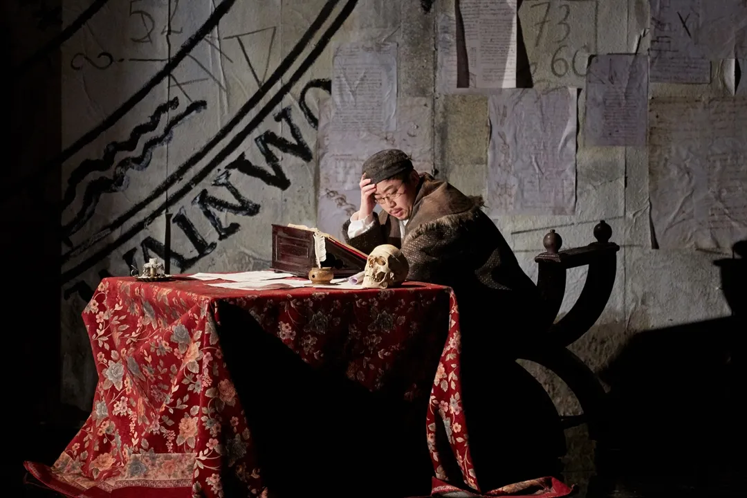 Zdjęcie Faust w Teatrze Wielkim Poznań: Mistrzowska Opera Gounoda