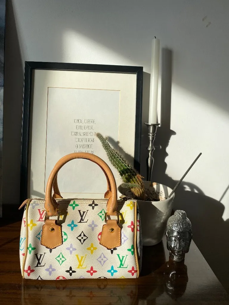 Zdjęcie Jak kupić torebkę Louis Vuitton i uniknąć fałszywek?
