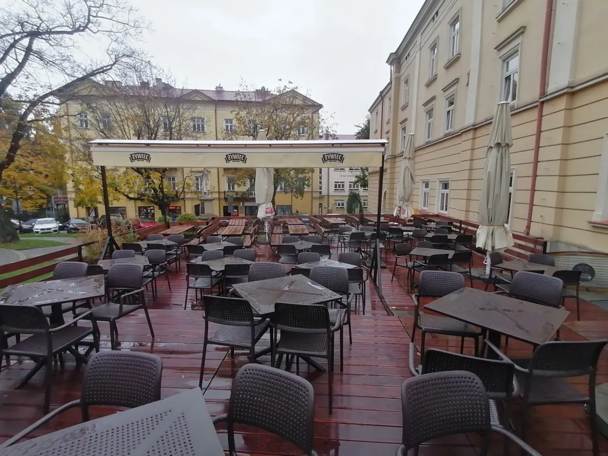 Zdjęcie Gdzie zjeść w Przemyślu? Odkryj najlepsze restauracje i smaki