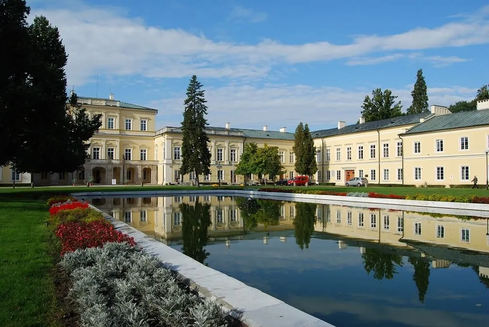 Zdjęcie Puławy co zwiedzić: Najlepsze atrakcje, które musisz zobaczyć