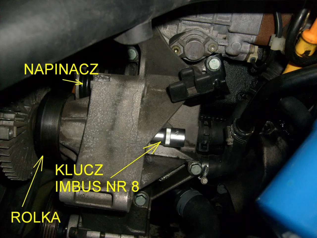 Zdjęcie Jak prawidłowo założyć pasek alternatora w Audi A4 – uniknij kosztownych błędów
