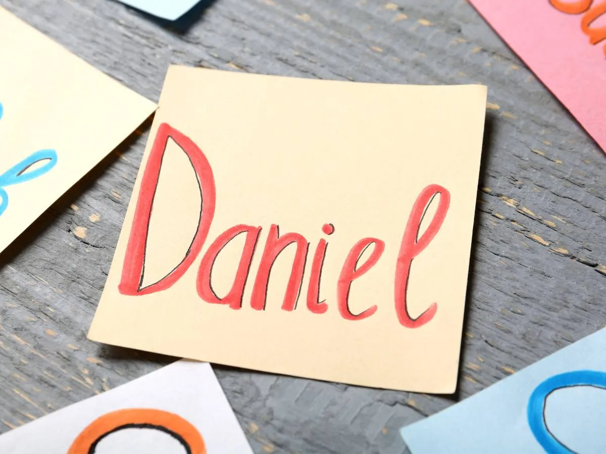 Zdjęcie Jakie jest znaczenie imienia Daniel? Oto top 10 popularnych imion