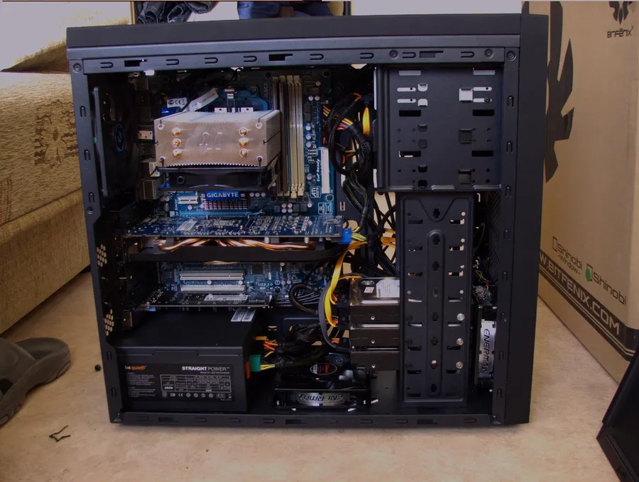 Zdjęcie Ile wentylatorów w obudowie? Klucz do efektywnego chłodzenia komputera