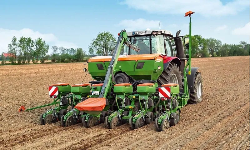 Zdjęcie Ręczny siewnik do kukurydzy - Jak wybrać najlepszy model w 2023?