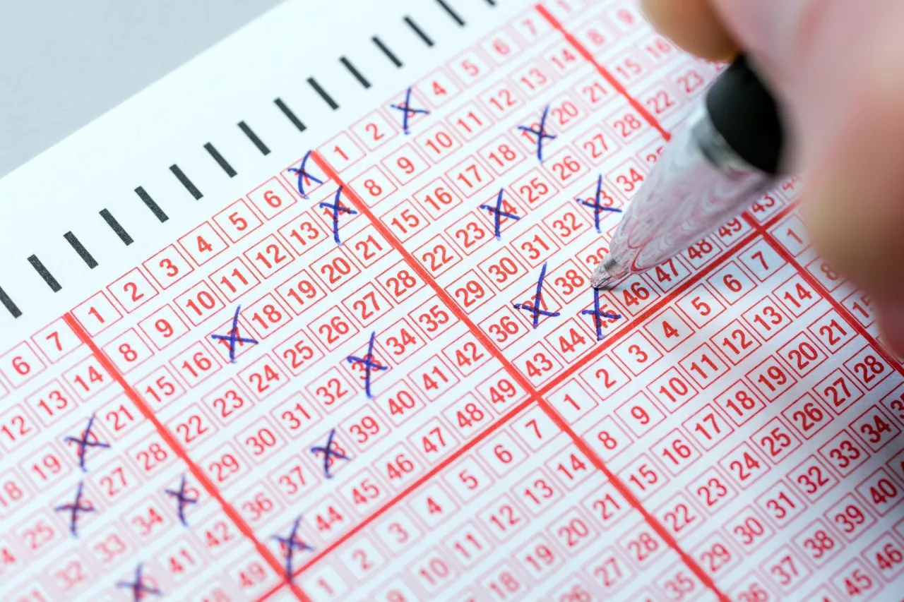 Zdjęcie Ile płacą za 4 w lotto? Sprawdź, jak wysokie są wygrane!