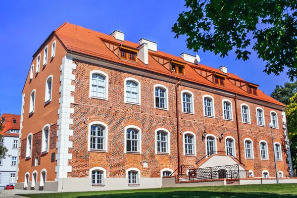 Zdjęcie Zamek w Szczecinku: fascynująca historia i praktyczne informacje dla turystów