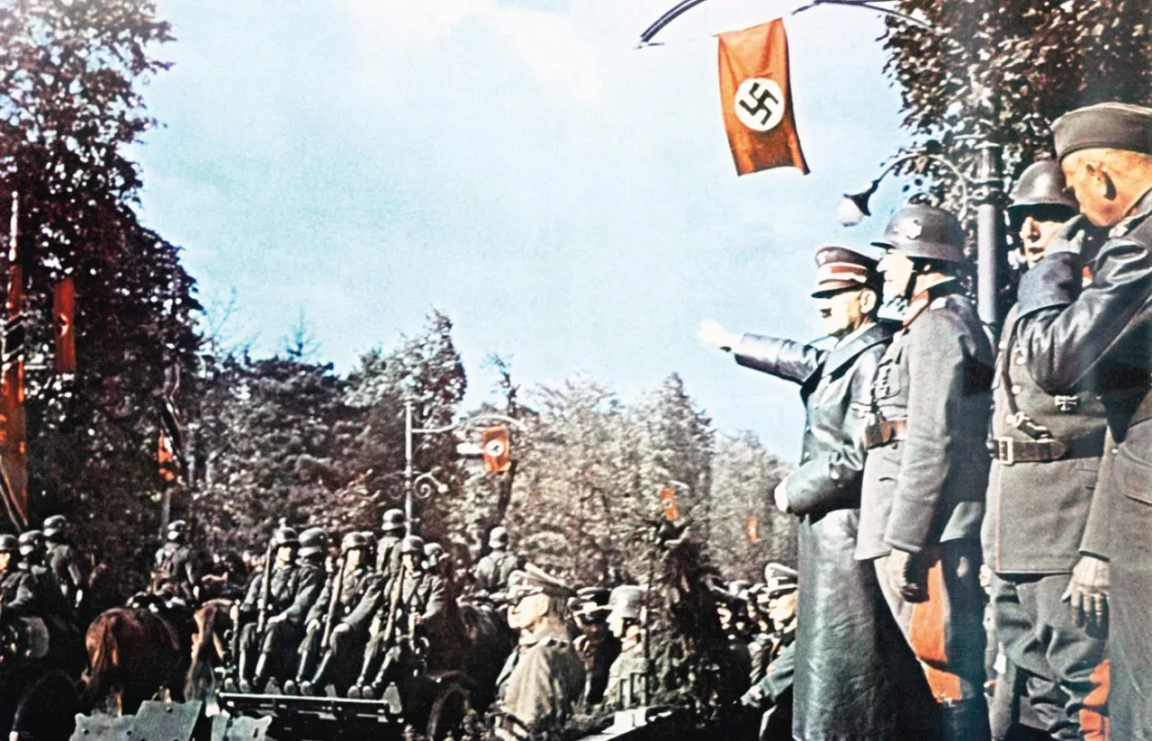 Zdjęcie Czy Hitler był w Warszawie? Niezwykłe wydarzenia i ich skutki