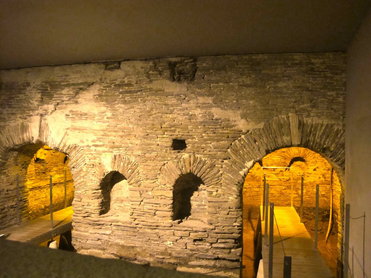 Zdjęcie Balneario de Lugo: Aguas milenarias, historia y tu plan perfecto