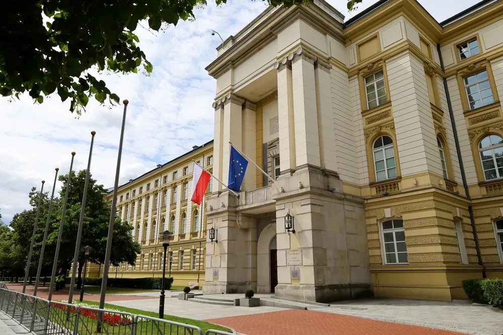 Zdjęcie Aktualna ustawa o pomocy społecznej: Kluczowe zmiany i implikacje