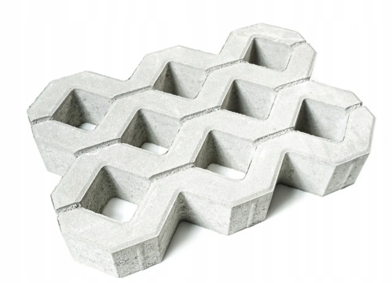 Zdjęcie Płyta Ażurowa Zbrojona: Trwałość i Ekologia Podjazdu. Sprawdź!