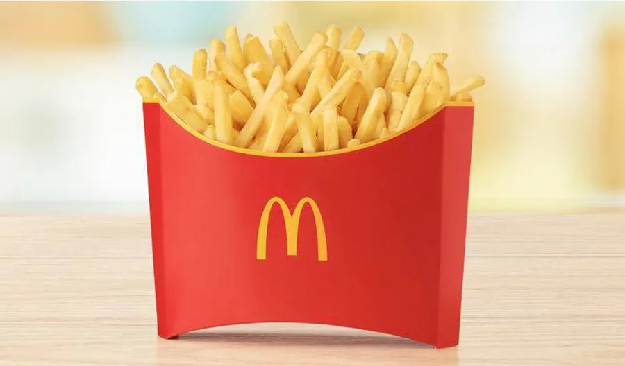 Zdjęcie Ile kosztują małe frytki w McDonald's? Sprawdź aktualne ceny!