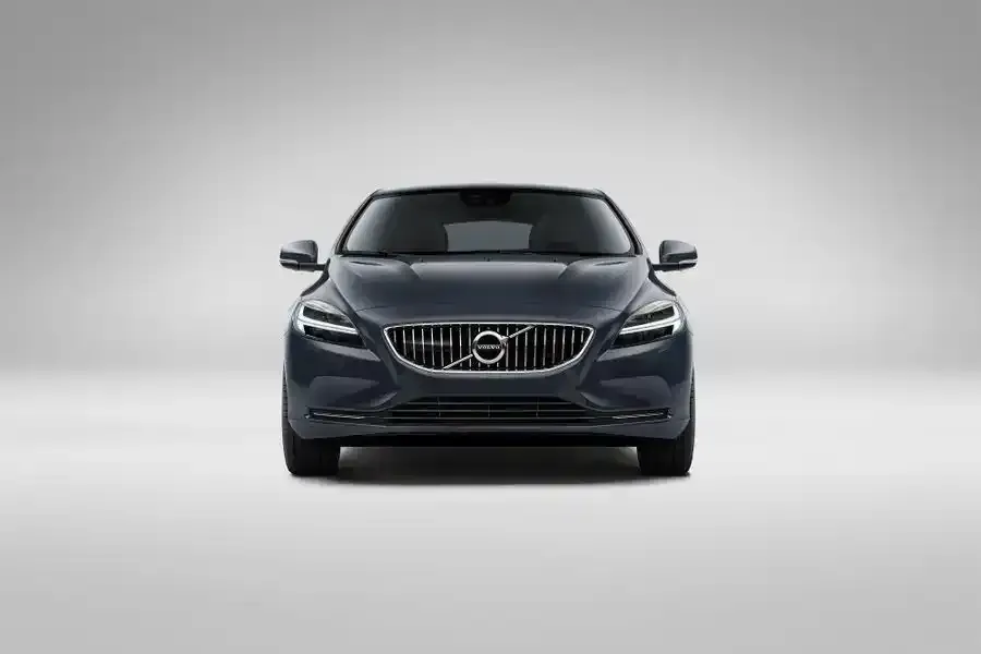 Zdjęcie Volvo V40 opinie jaki silnik – który wybór zapewni niezawodność?