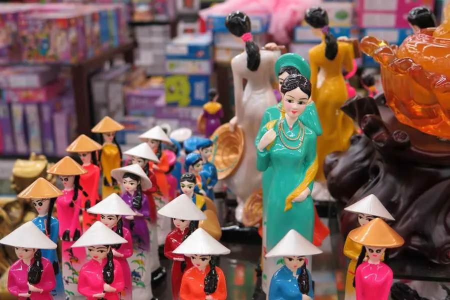 Zdjęcie Co warto kupić w Wietnamie? Praktyczny przewodnik po pamiątkach