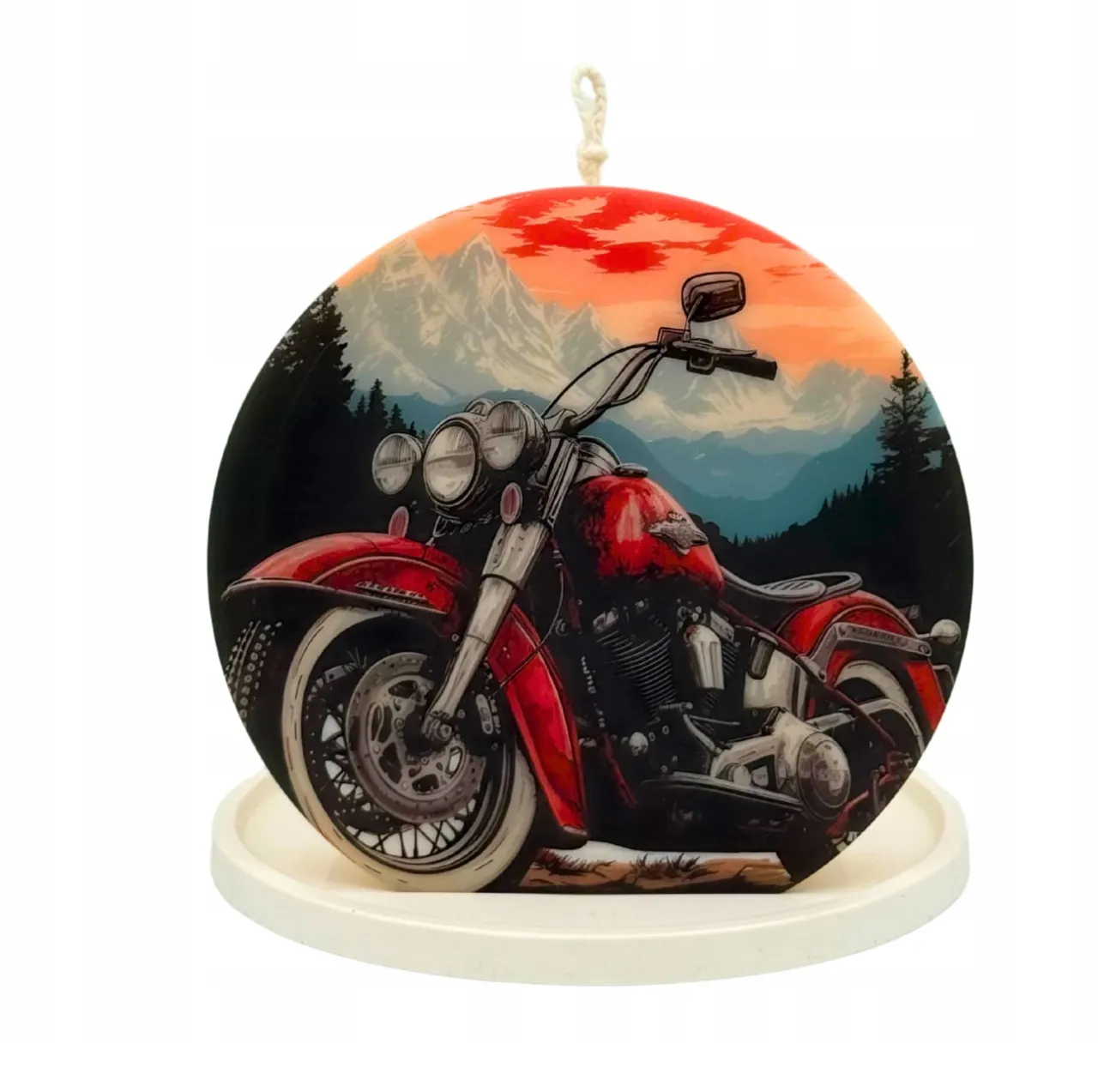 Zdjęcie Świeczka o zapachu benzyny – idealny prezent dla miłośników motoryzacji