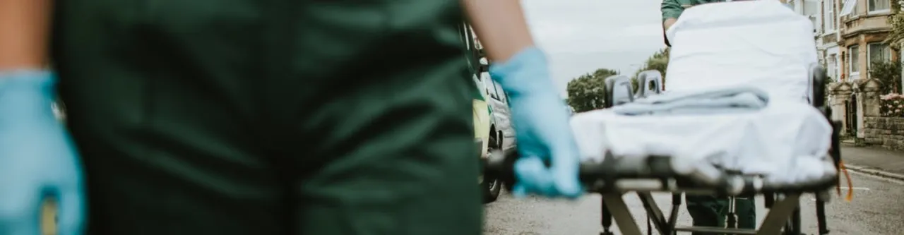 Zdjęcie Ile zarabia ratownik medyczny w karetce? Fakty, które zaskakują