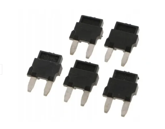 Zdjęcie Jaki bezpiecznik do klimatyzacji 5 kW? Uniknij kosztownych błędów