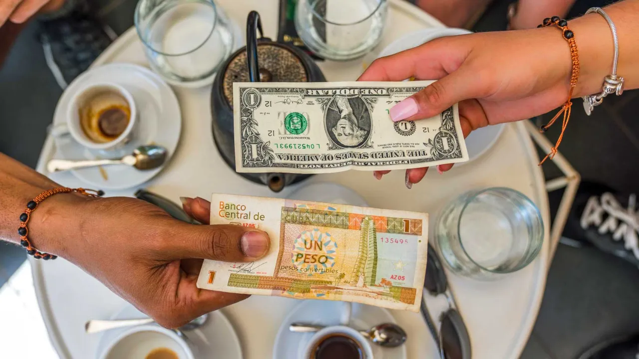Zdjęcie Con qué moneda se paga en Cuba y cómo evitar sorpresas desagradables