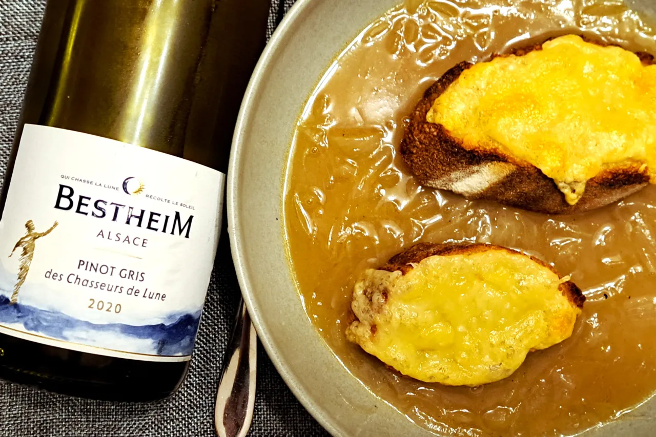 Zdjęcie Jakie wino do zupy cebulowej - idealne parowanie dla smaku