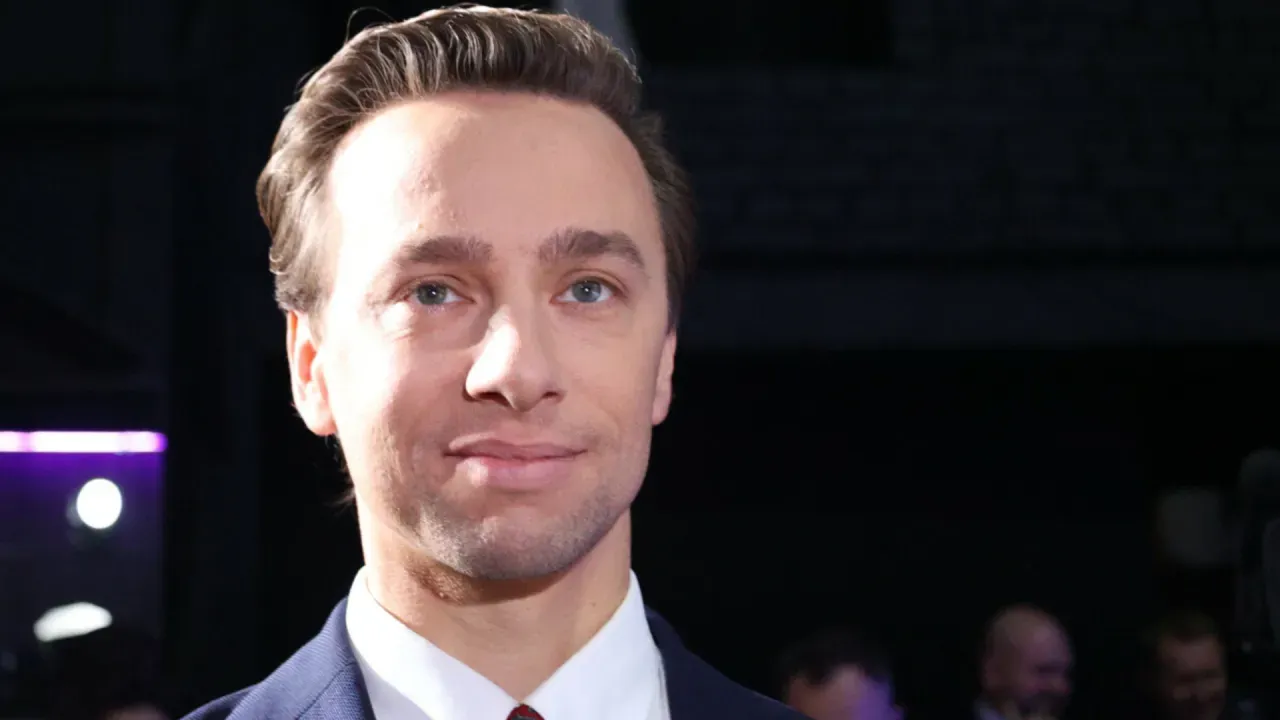 Zdjęcie Krzysztof Bosak – kim jest i jakie ma osiągnięcia w polityce?