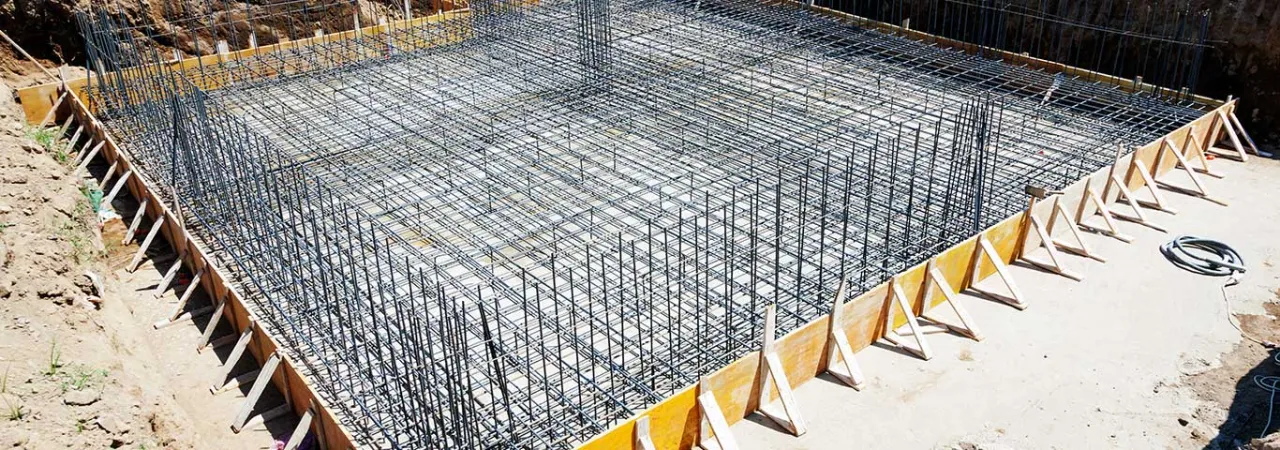 Zdjęcie Fundament czy płyta: co wybrać, aby uniknąć kosztownych błędów?