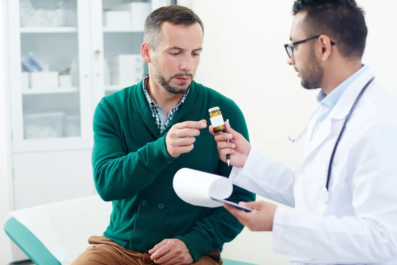 Zdjęcie Kiedy brać leki na cholesterol, aby uniknąć skutków ubocznych?