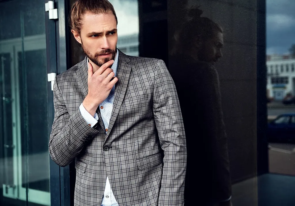 Zdjęcie Modny zarost: Rewolucyjne trendy, które zmienią twoje spojrzenie na brodę
