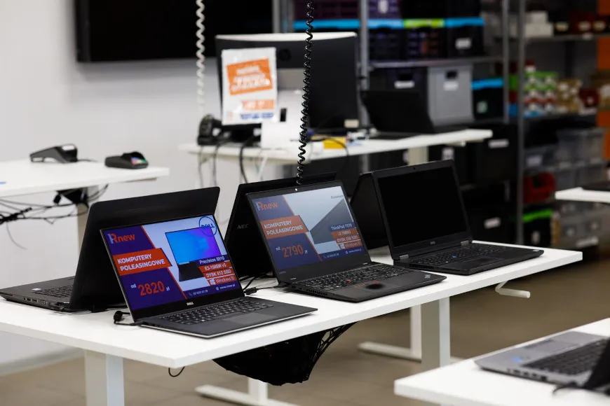 Zdjęcie Czy notebook to laptop? Odkryj różnice i wspólne cechy urządzeń